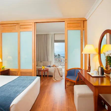מלון Iberostar Kerkyra Golf 4*
