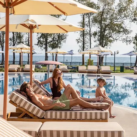 Üdülőközpont Iberostar Kerkyra Golf